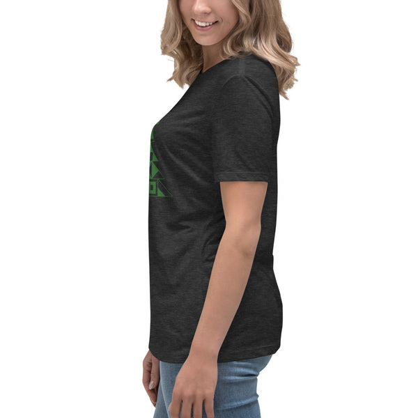 Quilty Tree Tee - Women's Relaxed T-Shirt